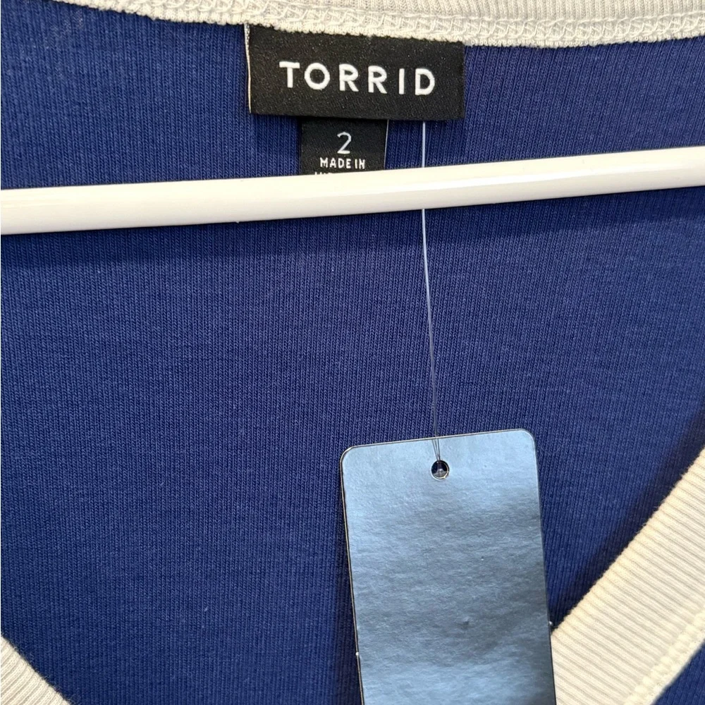 Torrid NWT Blue and White Ribbed Henley Varsity Long Sleeve Top - Picture 5 of 9